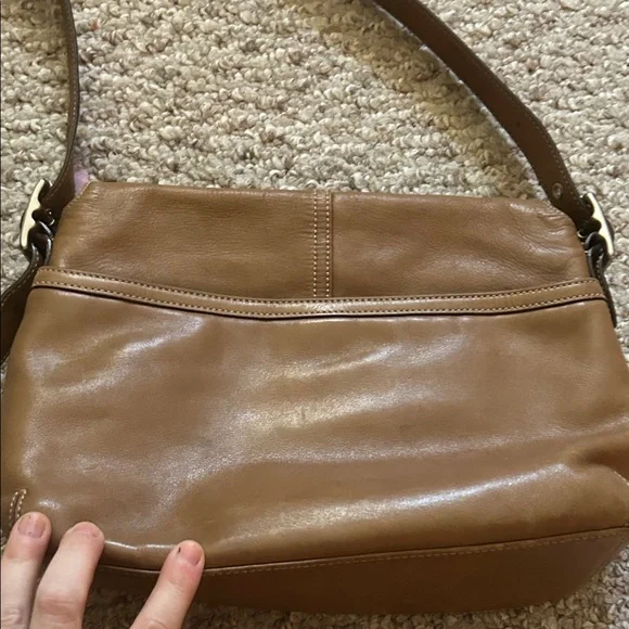 Coach Vintage Y2K leather camel flap bag - EUC - Picture 6 of 7